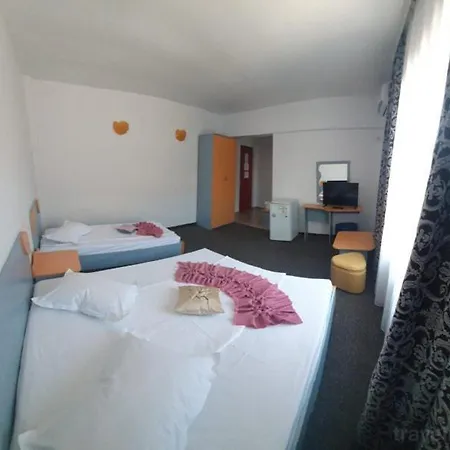 Guest house Vila Casa Verde *